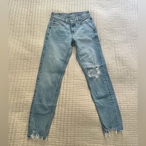 American Eagle 90’s Skinny Jeans